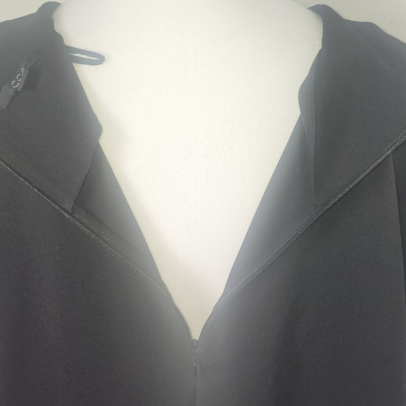 COS A Line Womens Top Sz 8 Black 3/4 Gathered Sleeve Lightweight Wool Oversized - Picture 8 of 15